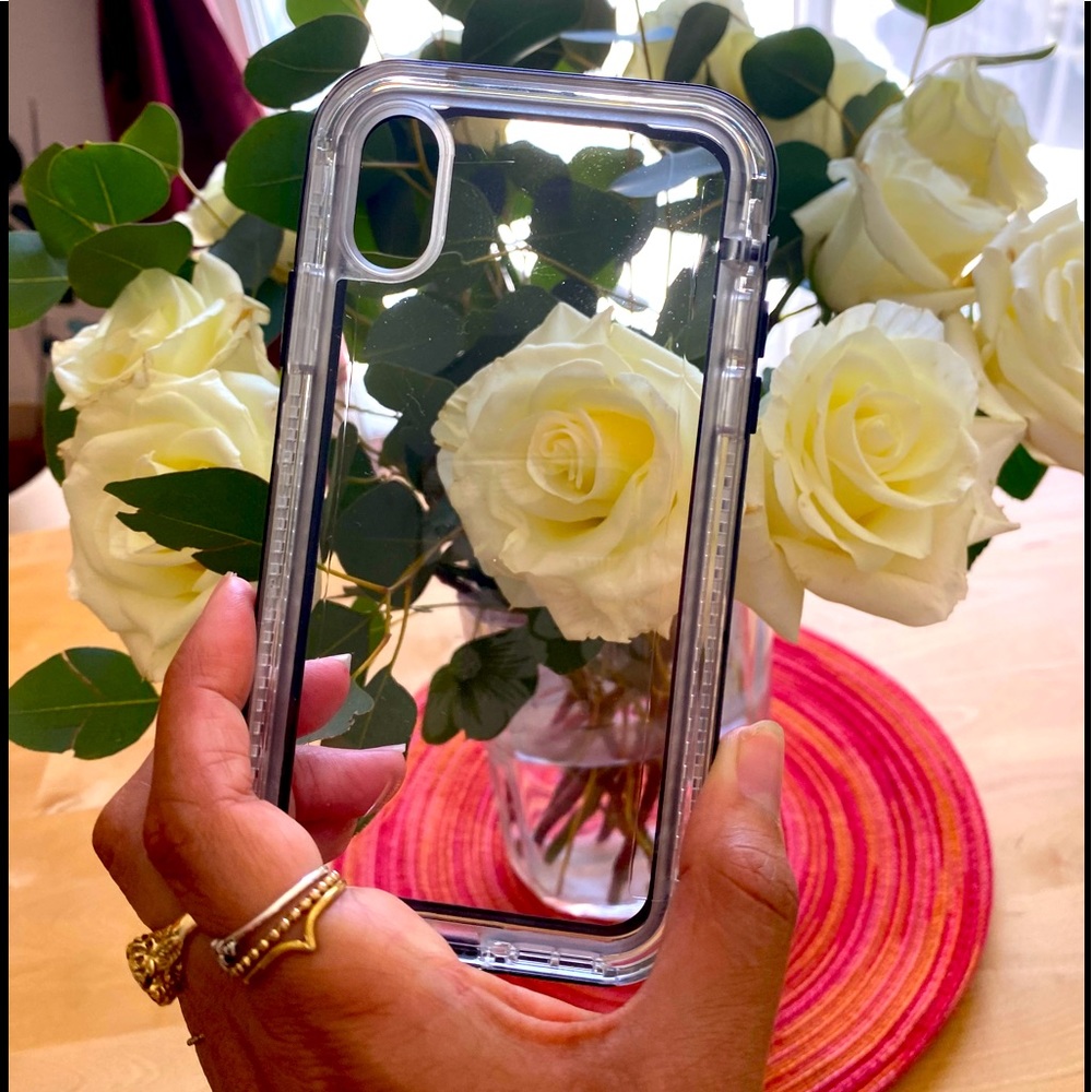 LIFEPROOF iPhone X case